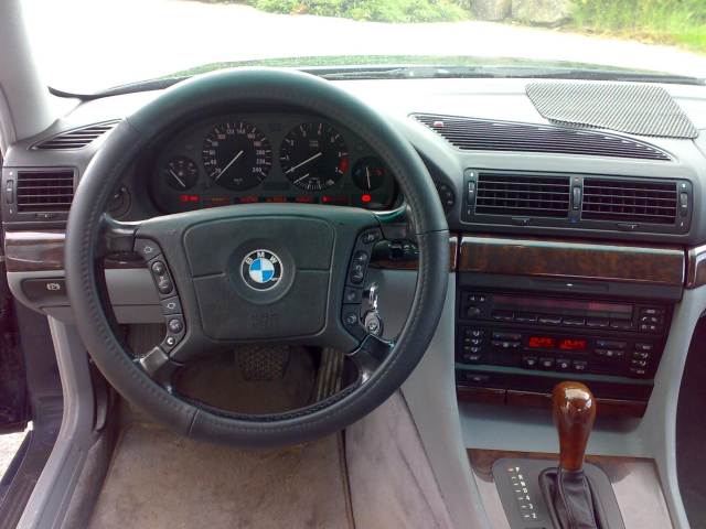 BMW 740 i III.jpg