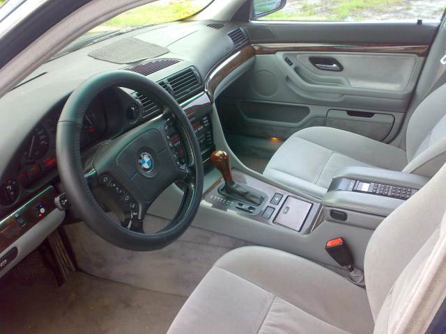 BMW 740 i IV.jpg